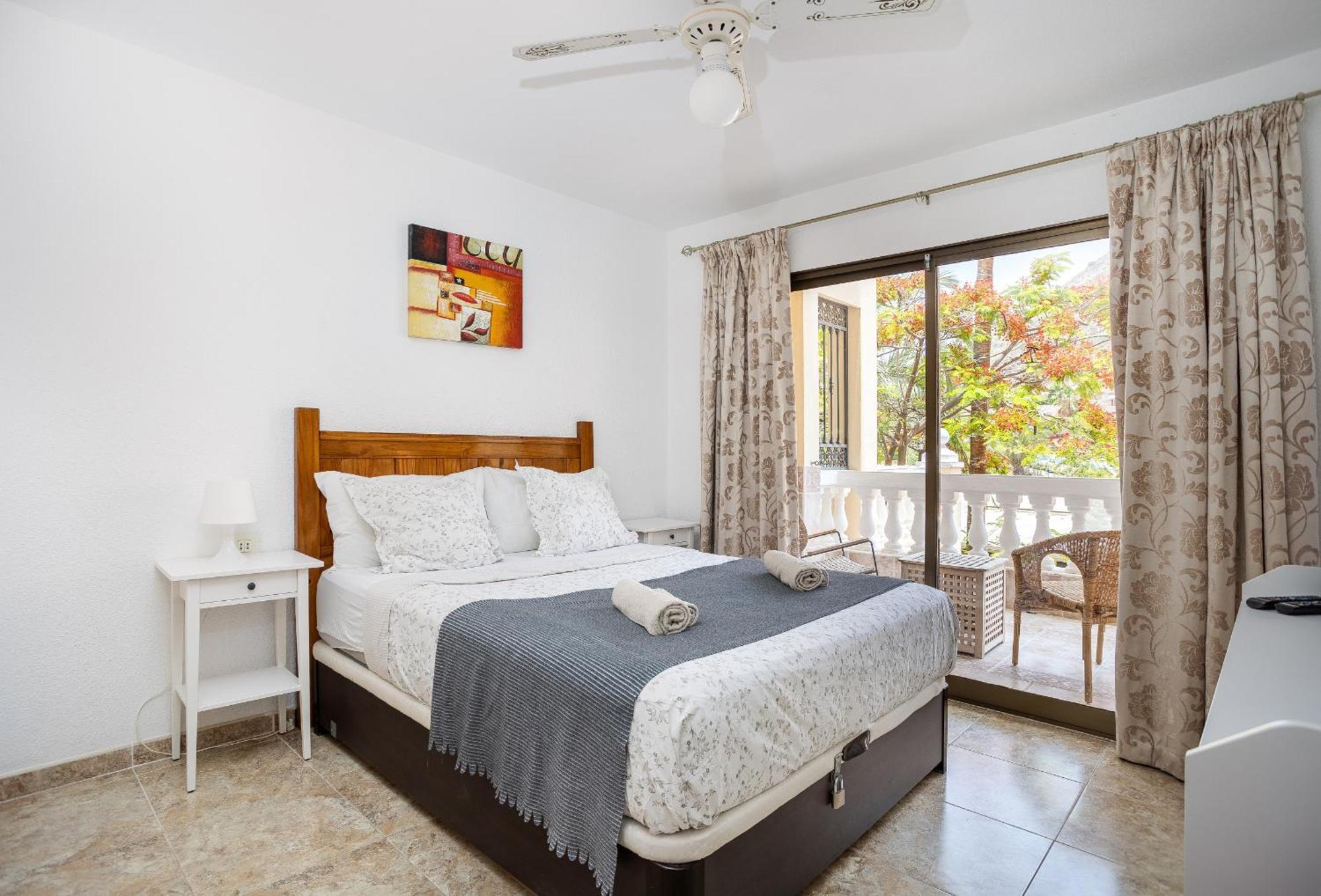 Castle Harbour Melanie'S Apartment By Lovetenerife 로스크리스티아노스 외부 사진